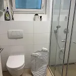 Gaesteapartment In 아파트